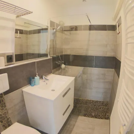 à Porto-vecchio Chez Pierre Appartement